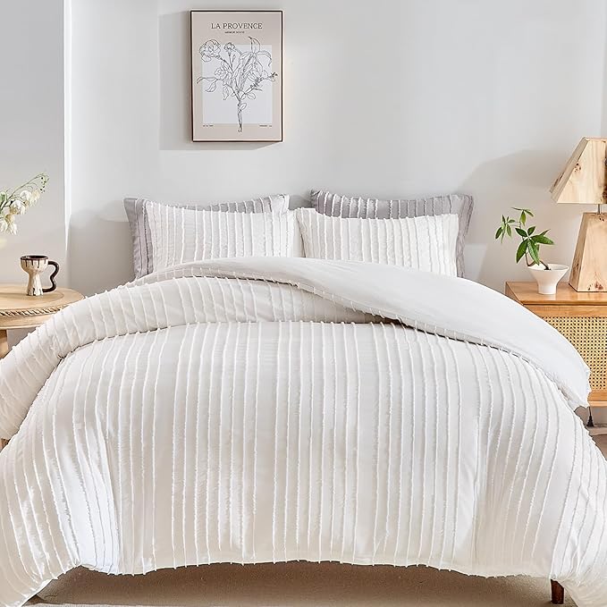 WARMDERN White Boho Duvet Cover Set Queen Size, Striped Textured Tufted Bedding by WARMDERN