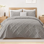 Exclusivo Mezcla Oversized King Quilt Set- Light Grey Cal King Quilts Bedding by ExclusivoMezcla