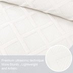 Exclusivo Mezcla Oversized King Quilt Set- White Cal King Quilts Bedding Set - Image 4