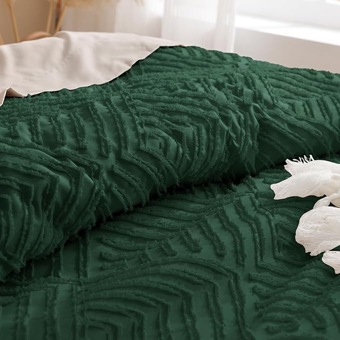 Andency Dark Emerald Green Boho Queen Comforter Set, Lightweight Fluffy Bedding - Image 5