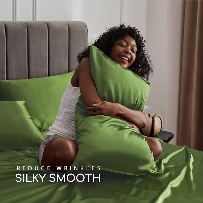 MR&HM Satin Bed Sheets, Full Size Sheets Set - Image 3