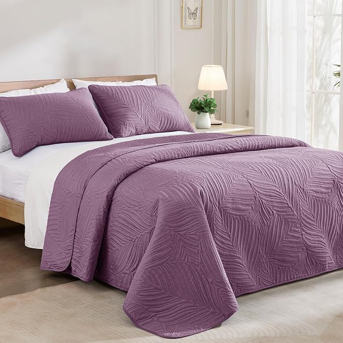 Exclusivo Mezcla Queen Quilt Bedding Set, Lightweight Dusty Lavender Quilts - Image 2