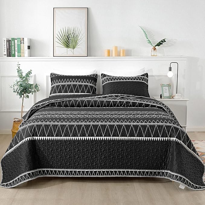 Andency Black Oversized Super King Plus Quilt Set, 3 Pieces Boho Lightweight by Andency