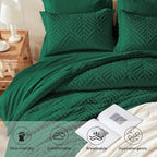 Zzlpp Twin Comforter Set 5 pieces, Emerald Green Tufted Bed in a Bag - Image 3