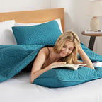 Exclusivo Mezcla King Quilt Bedding Set, Lightweight Soft Bedspreads Coverlets - Image 4