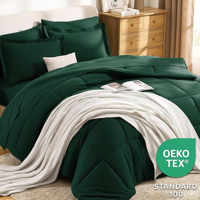 CozyLux Oversized Queen Comforter Sets Emerald Green, 7 Pieces Bed in a Bag - Image 3