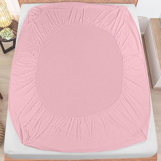 Utopia Bedding Waterproof Mattress Protector, Premium Terry Mattress Cover 200 - Image 3