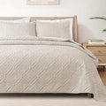 Exclusivo Mezcla King Quilt Bedding Set, Lightweight Soft Bedspreads Coverlets by ExclusivoMezcla