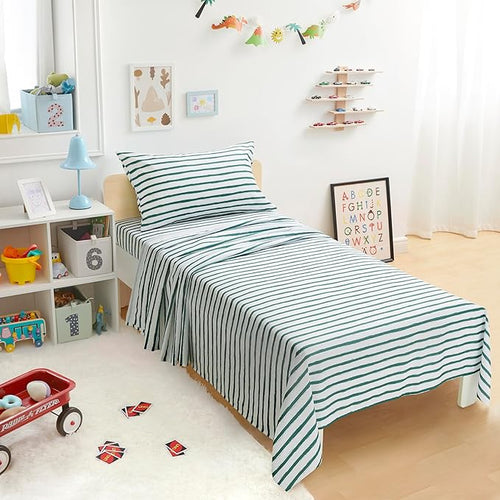 Amazon Basics Kid's Soft Easy-Wash Lightweight Microfiber 3-Piece Sheet Set by AmazonBasics