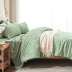 Zzlpp Queen Comforter Set 7 pieces, Sage Green Tufted Bed in a Bag - Image 4