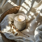 LA JOLIE MUSE Linen Cotton Oasis Scented Candle - Image 3