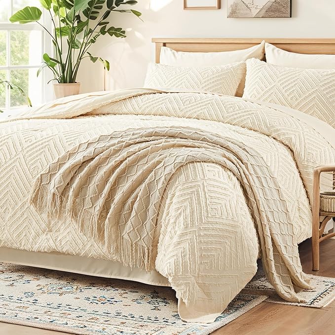 Zzlpp Full Comforter Set 7 Pieces, Cream Tufted Bed in a Bag - Image 2