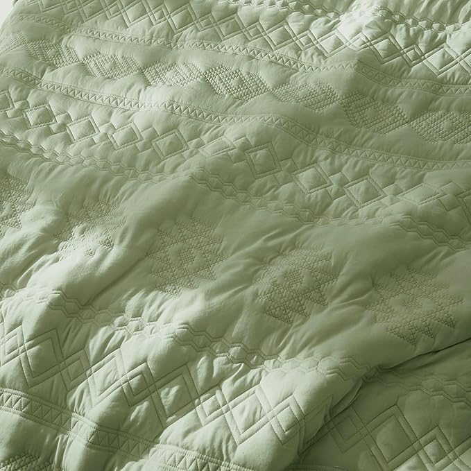 WDCOZY Boho Sage Green Quilt King Size Bedding Sets - Image 5