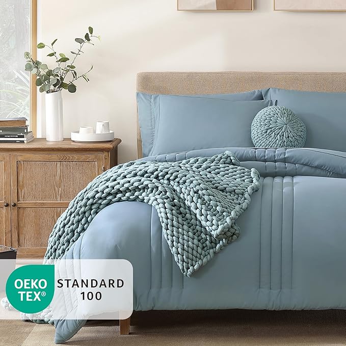 Monbix Queen Comforter Set - Image 2