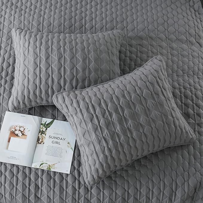 WDCOZY Dark Grey Quilt Queen Size Bedding Sets - Image 4