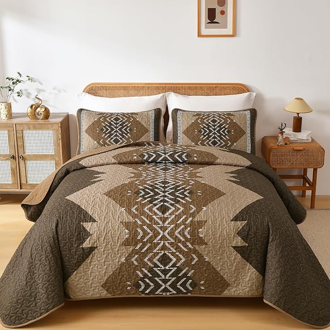 Dintszyayue Brown Quilt Set King Size Boho Aztec Texture Bedspread Coverlet Set - Image 9