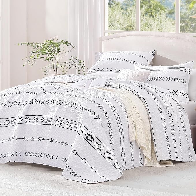 Andency White Twin Quilt Set, 2 Pieces Boho Lightweight Soft Striped Bedspread - Image 2