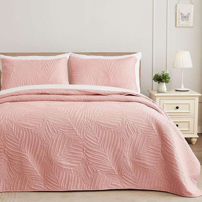 Exclusivo Mezcla Queen Quilt Bedding Set, Lightweight Blush Pink Quilts Queen by ExclusivoMezcla