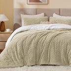 BEDELITE Fluffy King Size Comforter Set - Image 2
