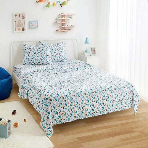 Amazon Basics Kid's Soft Easy-Wash Microfiber 4-Piece Sheet Set by AmazonBasics