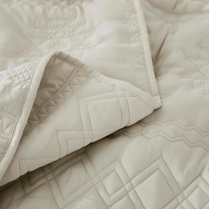 WDCOZY Beige Boho Queen Size Quilt Bedding Set - Image 6