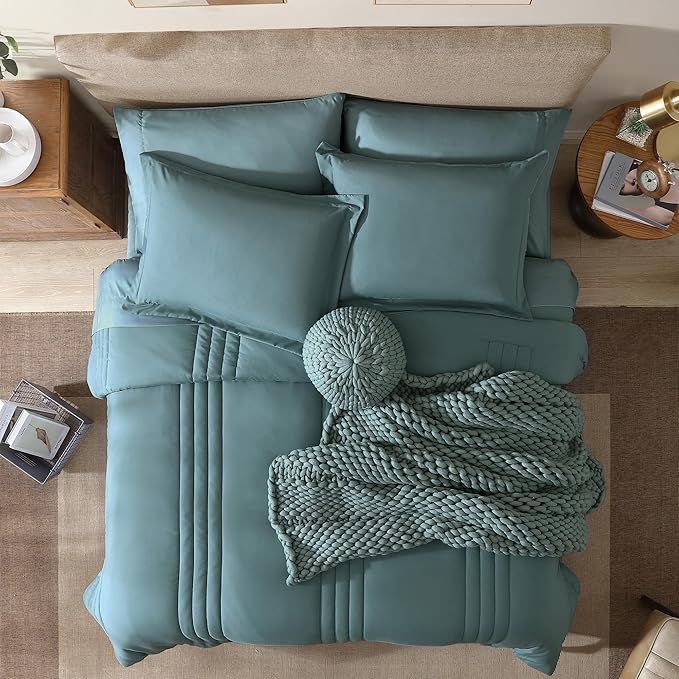 Monbix Full Comforter Set - Image 5