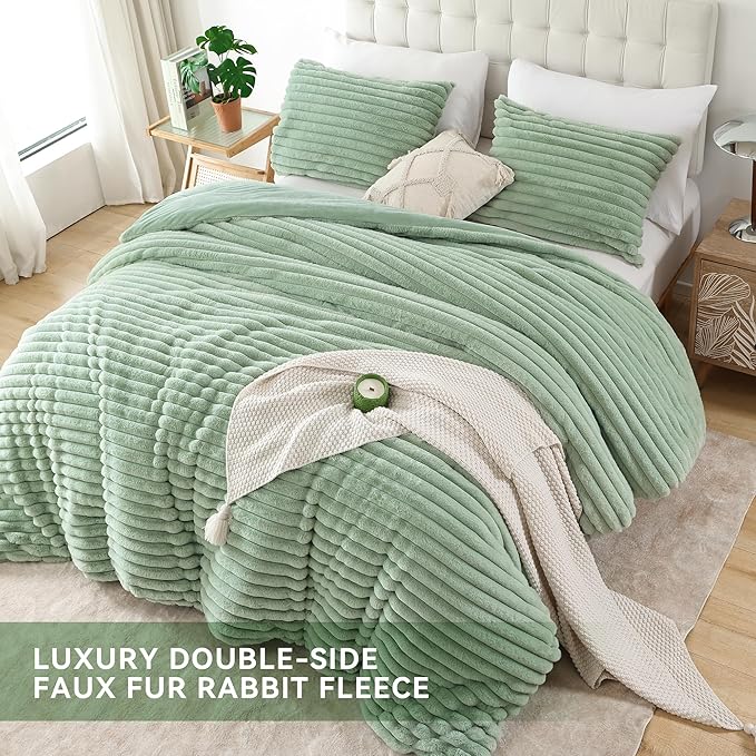 Smoofy Fluffy King Size Comforter Set 3 Pieces - Image 4