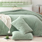 Smoofy Fluffy King Size Comforter Set 3 Pieces - Image 3