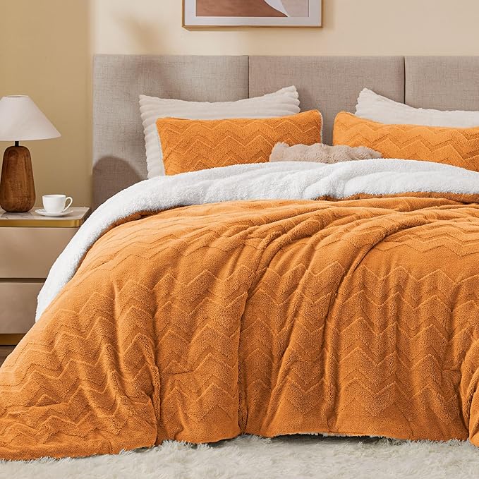 BEDELITE Fluffy Queen Comforter Set - Image 2