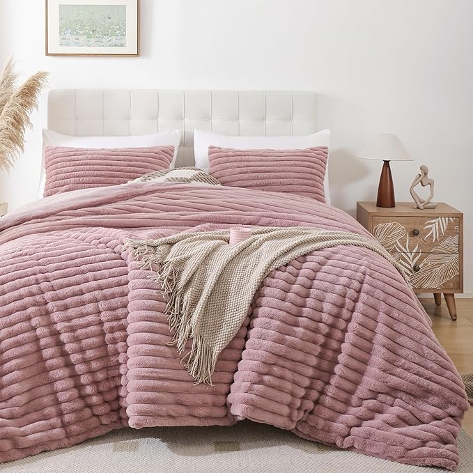 Smoofy Fluffy King Size Comforter Set 3 Pieces by SMOOFY